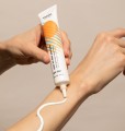 Sun to the People Lekki krem do twarzy i ciała SPF 50+ 50 ml - Resibo