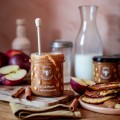 Miód z jabłkiem i cynamonem 430 g - Pasieki Rodziny Sadowskich