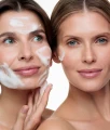Łagodząca pianka do twarzy na naczynka Foam of Kindness 150 ml - Veoli Botanica