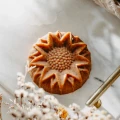 Mydło naturalne Peeling Morelowy z Jedwabiem Miodem i Glinką Białą 85 g - Miodowa Mydlarnia