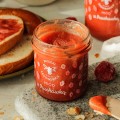 Miód z truskawką 430 g - Pasieki Rodziny Sadowskich